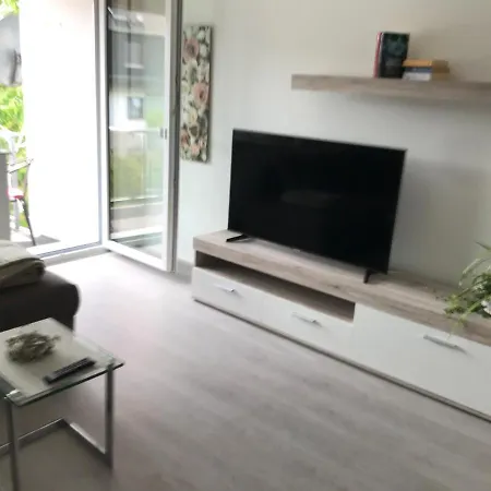 Perla 아파트 림부르크안더란